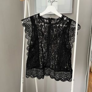 Black lace ruffled sleeveless Zara top
